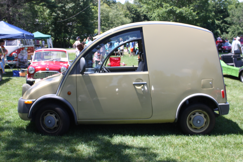 Illustration for article titled The Oddities of the Microcar Classic
